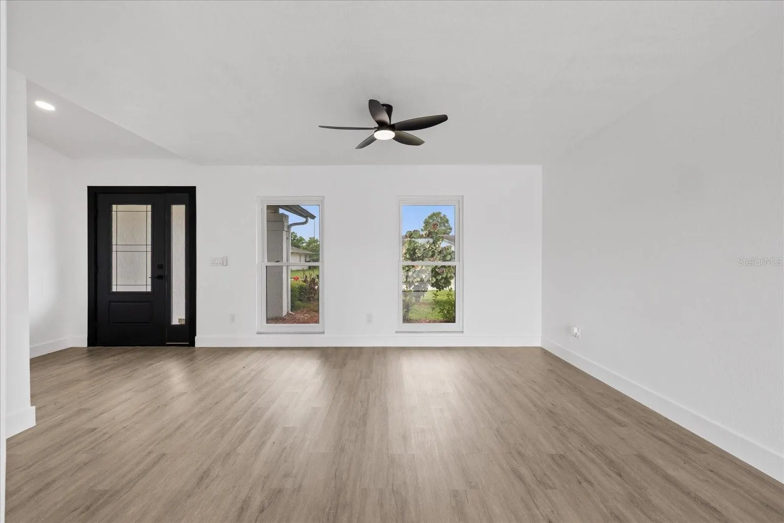 10609 OUT ISLAND DR