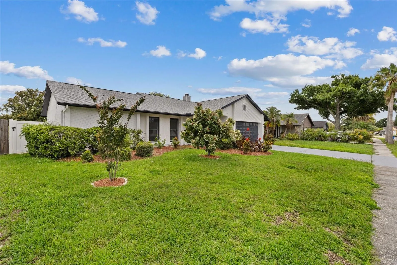 10609 OUT ISLAND DR