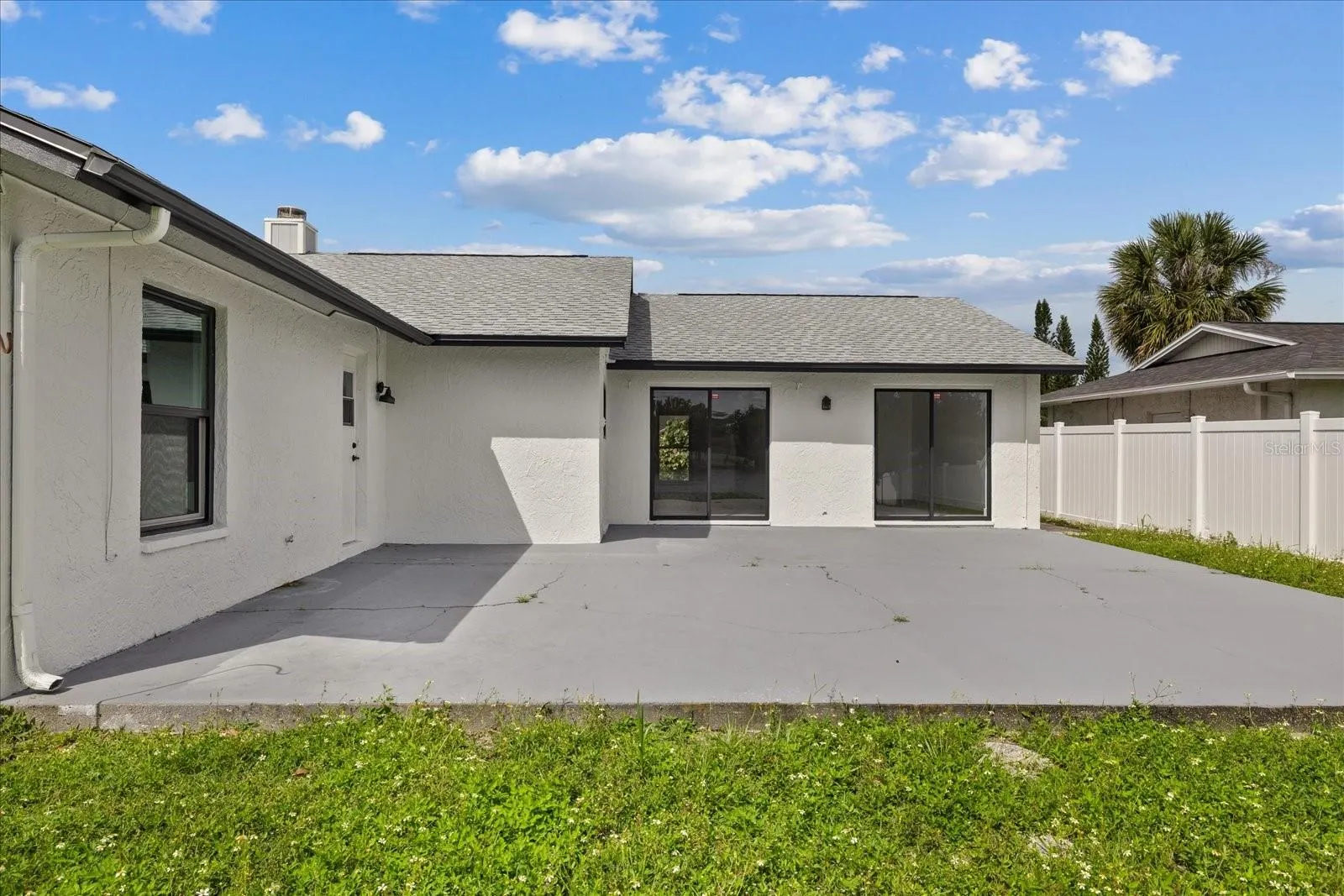 10609 OUT ISLAND DR