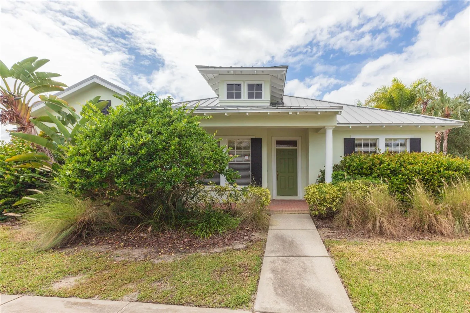 320 IBISVIEW LN
