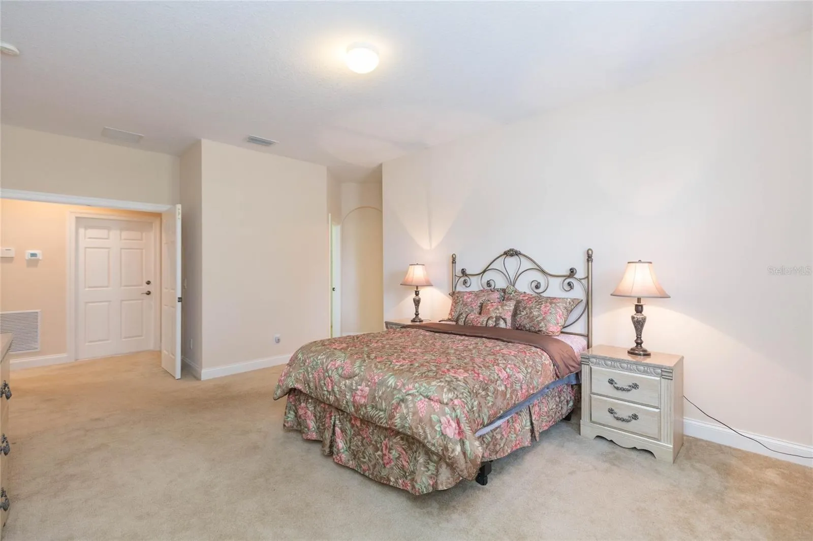 320 IBISVIEW LN