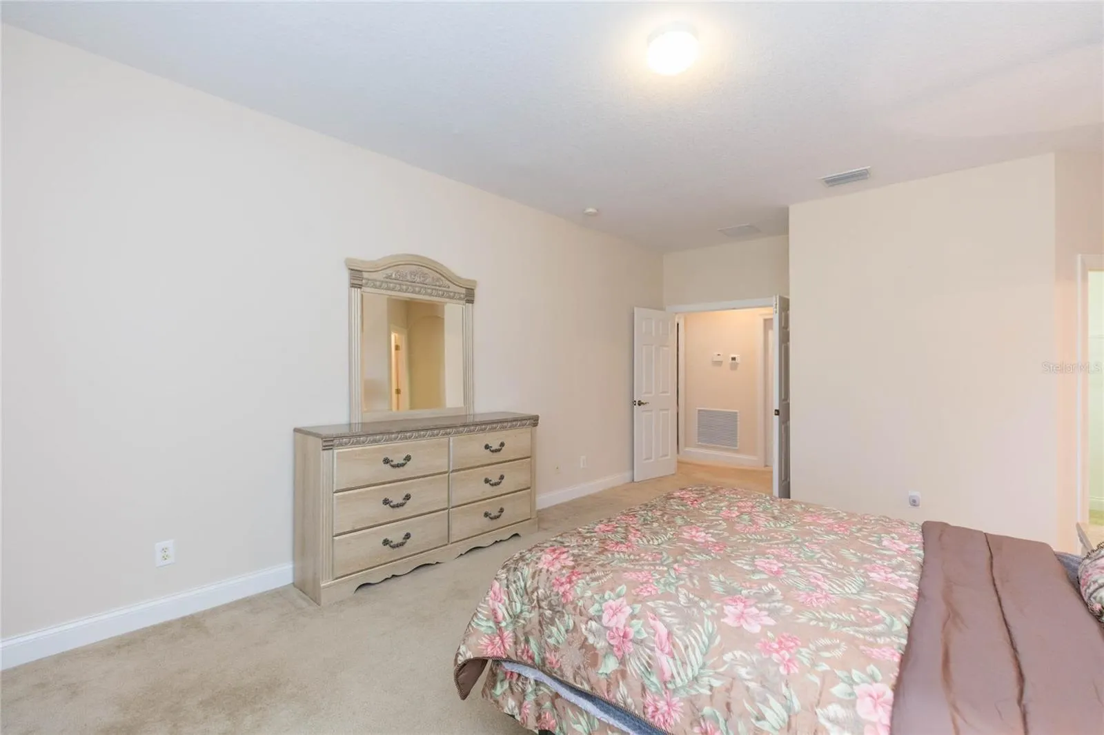 320 IBISVIEW LN
