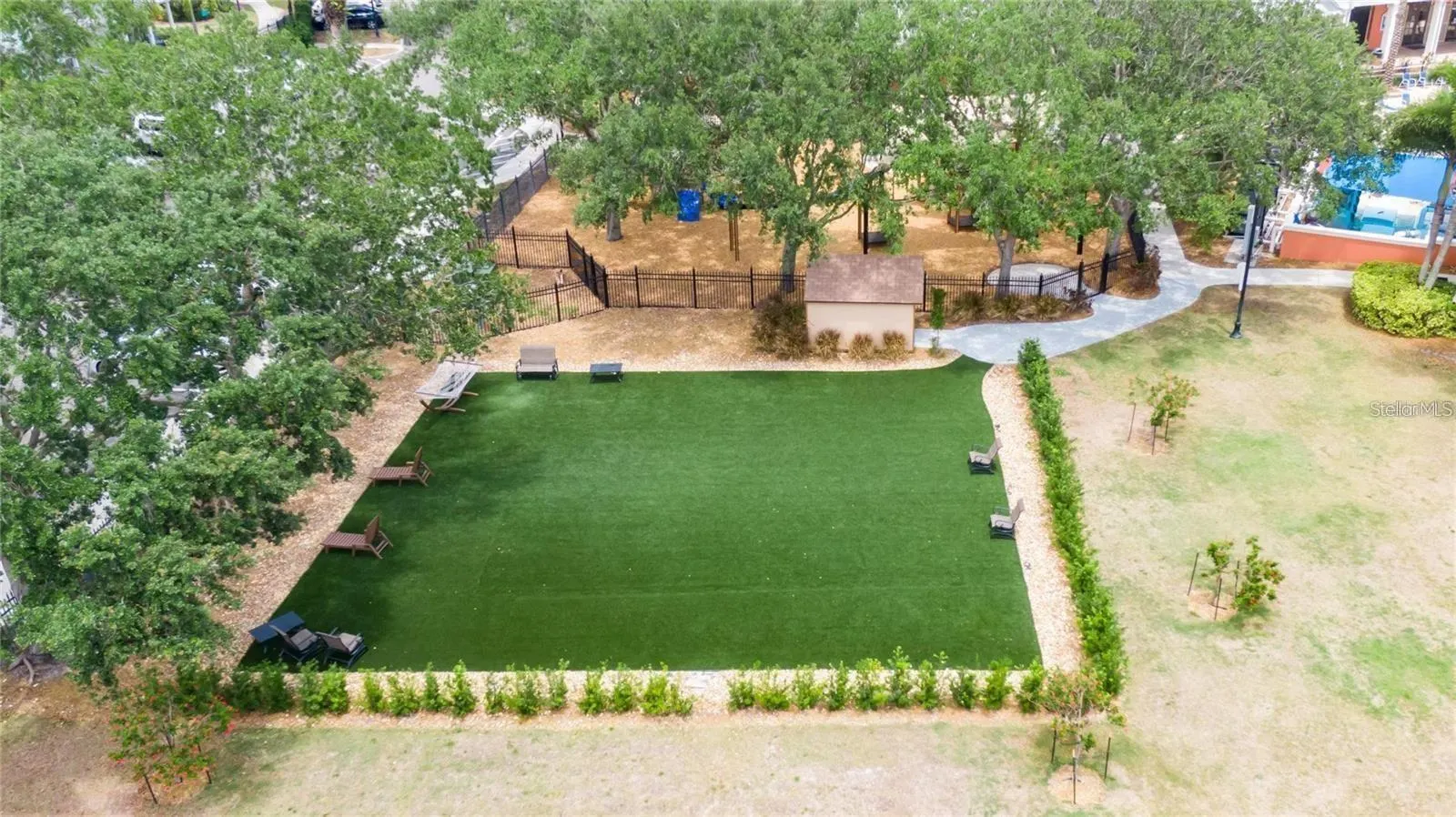 320 IBISVIEW LN