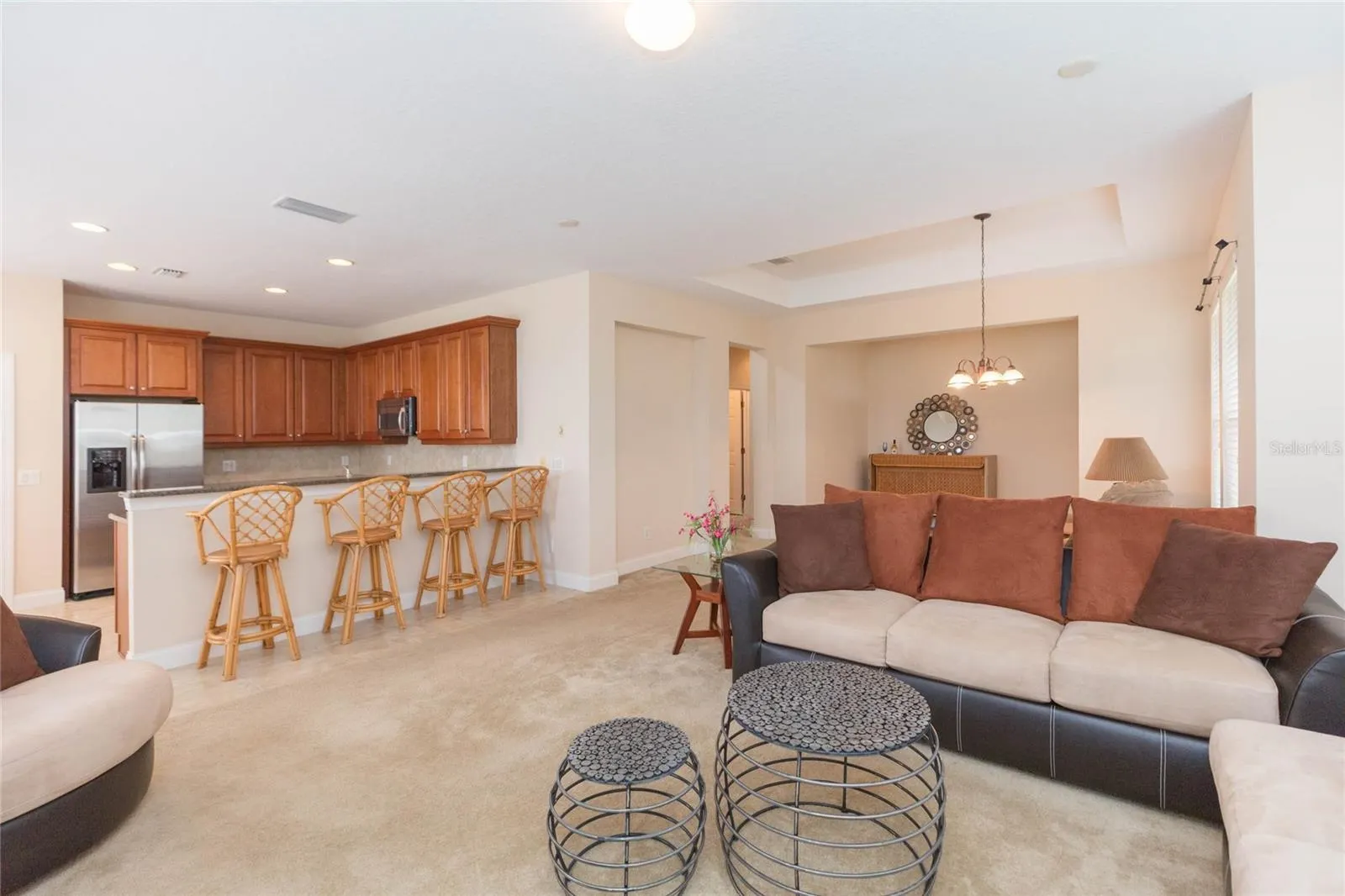 320 IBISVIEW LN