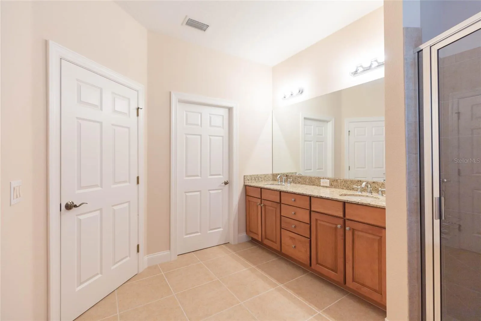 320 IBISVIEW LN