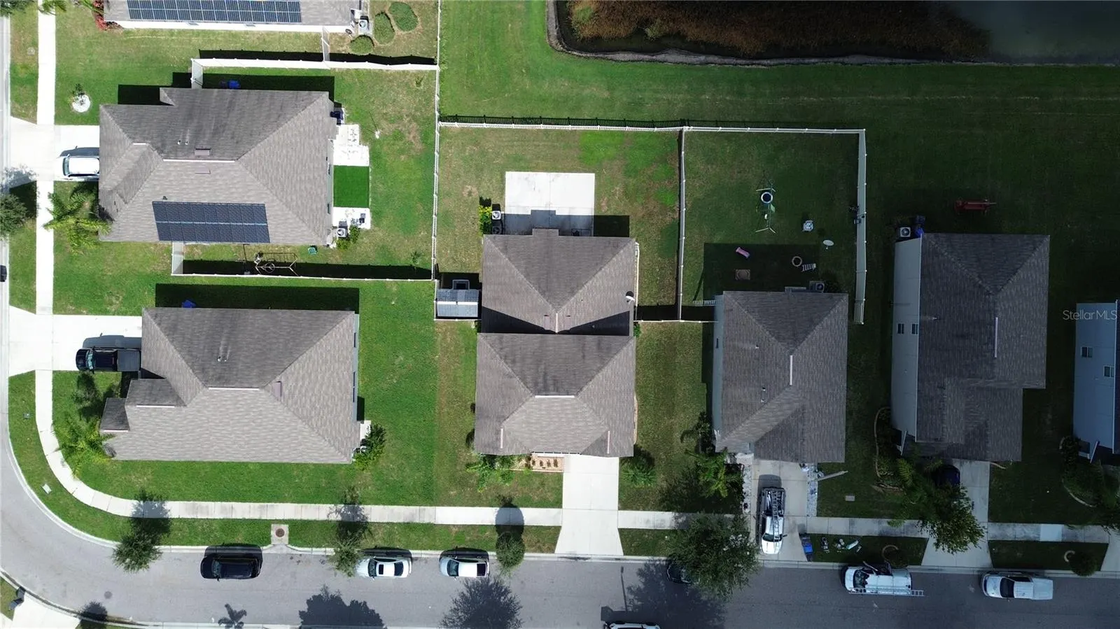 128 CASCADE BEND DR