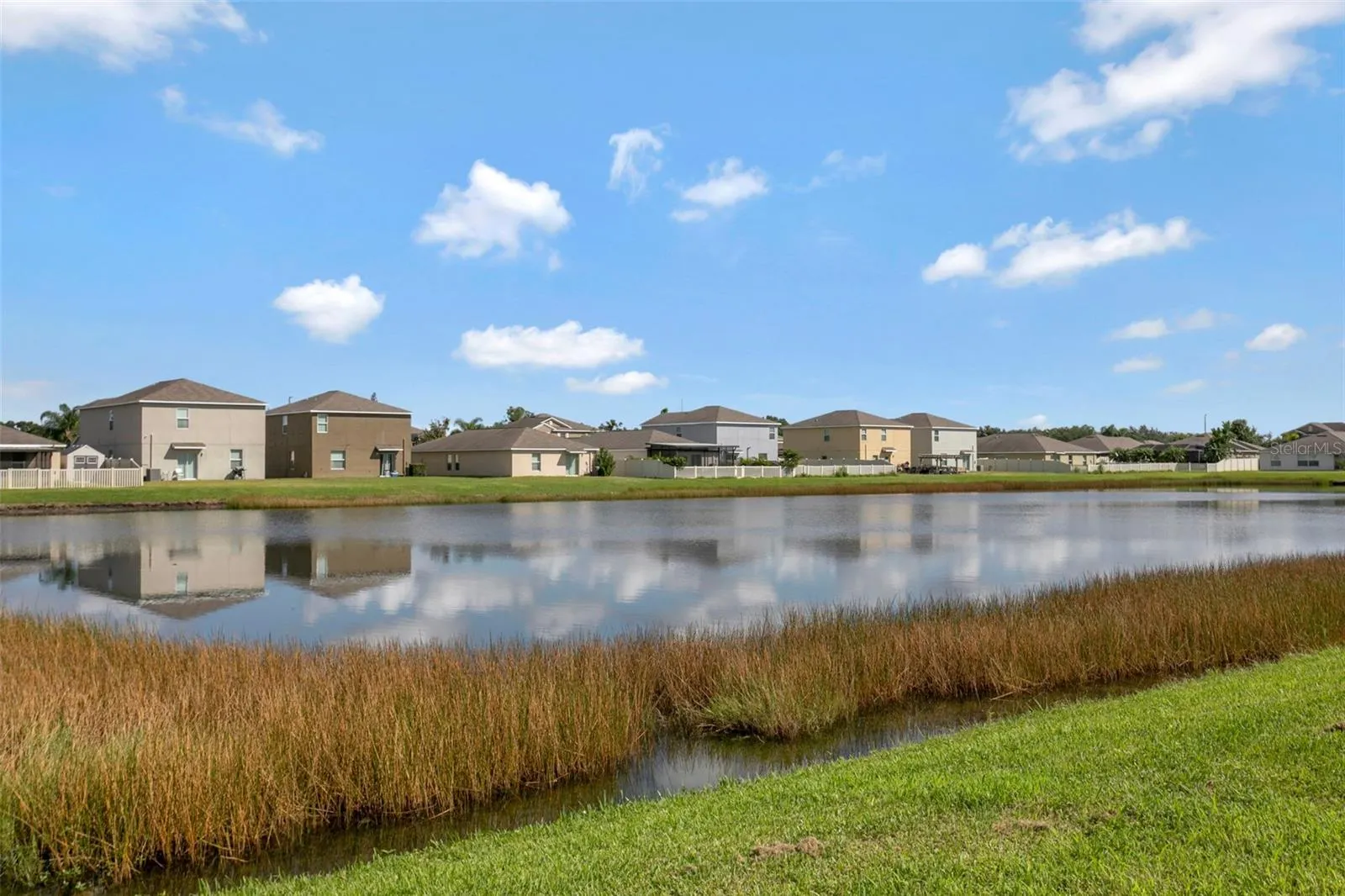 128 CASCADE BEND DR