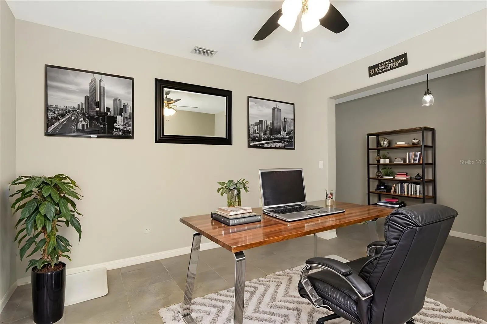 128 CASCADE BEND DR