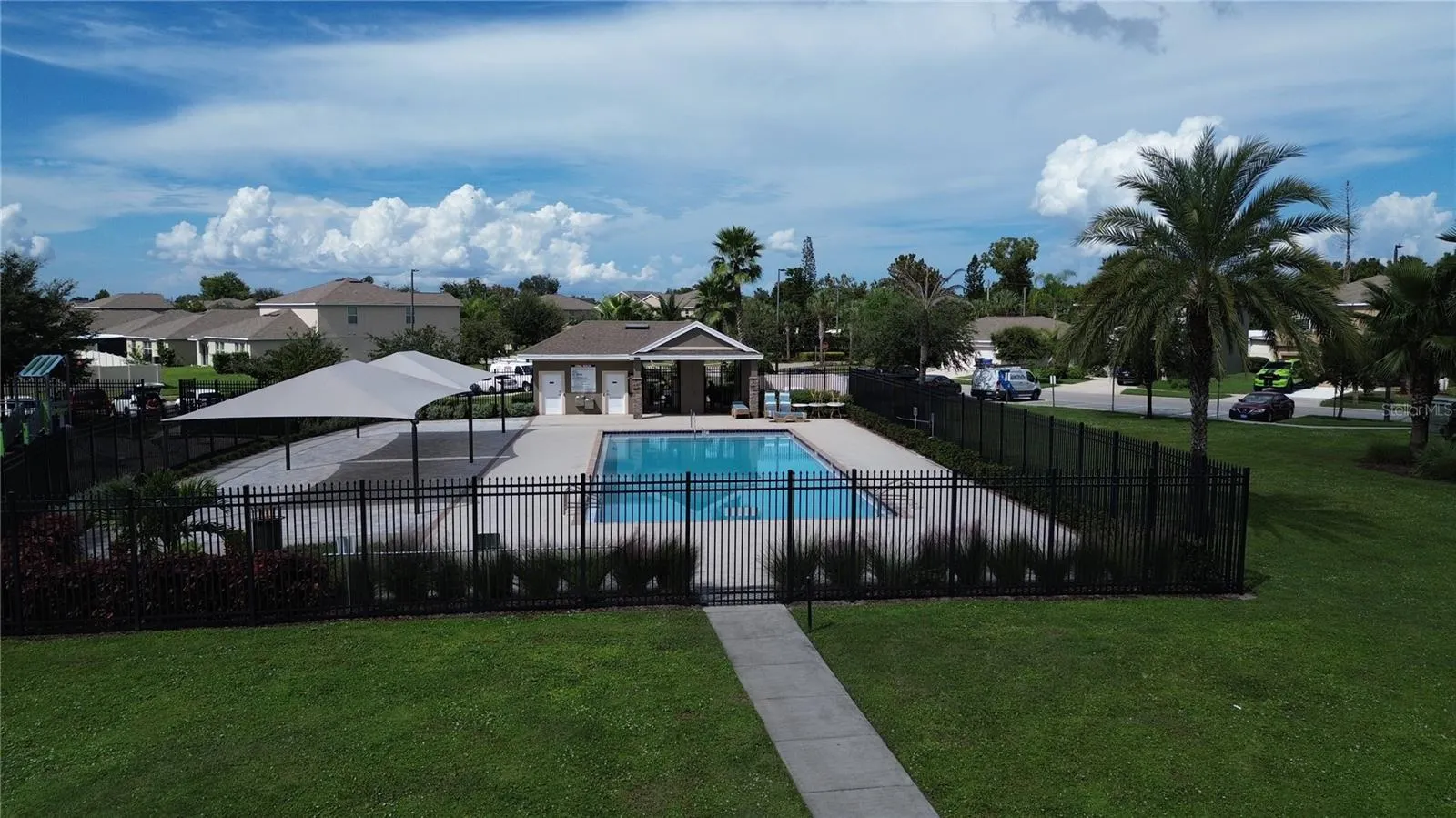128 CASCADE BEND DR