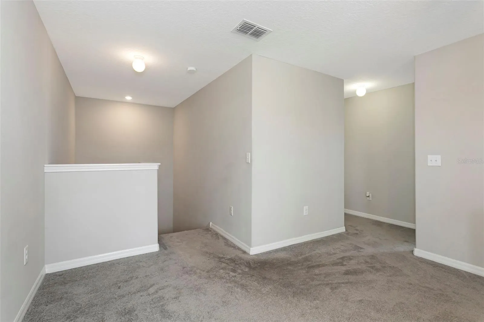 128 CASCADE BEND DR