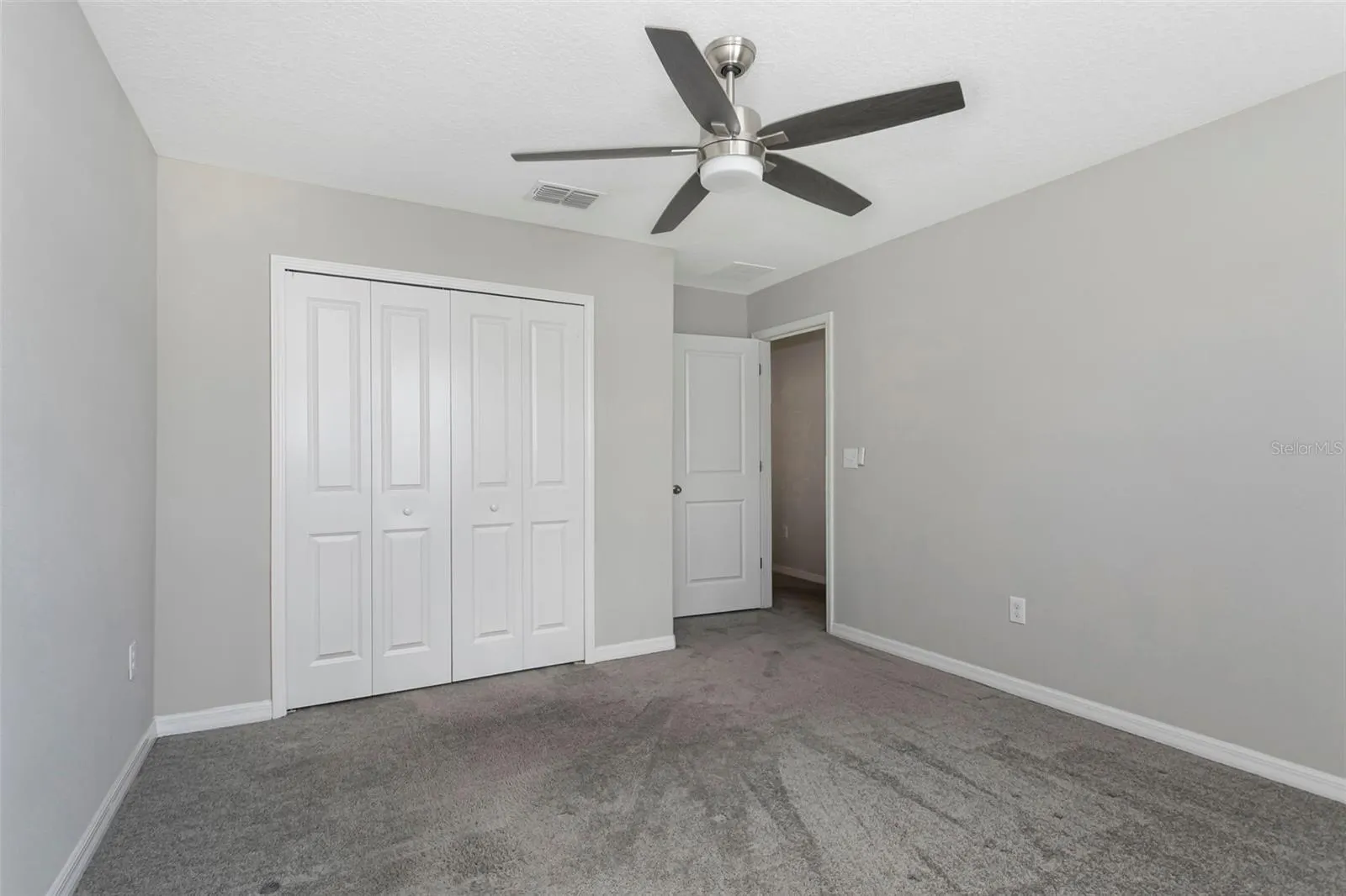 128 CASCADE BEND DR