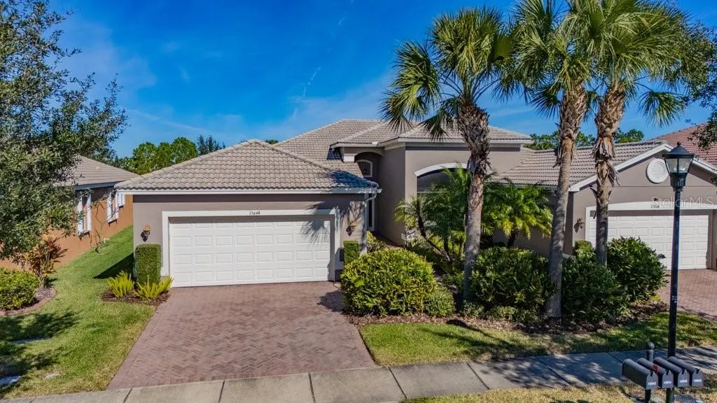15644 AURORA LAKE CIR