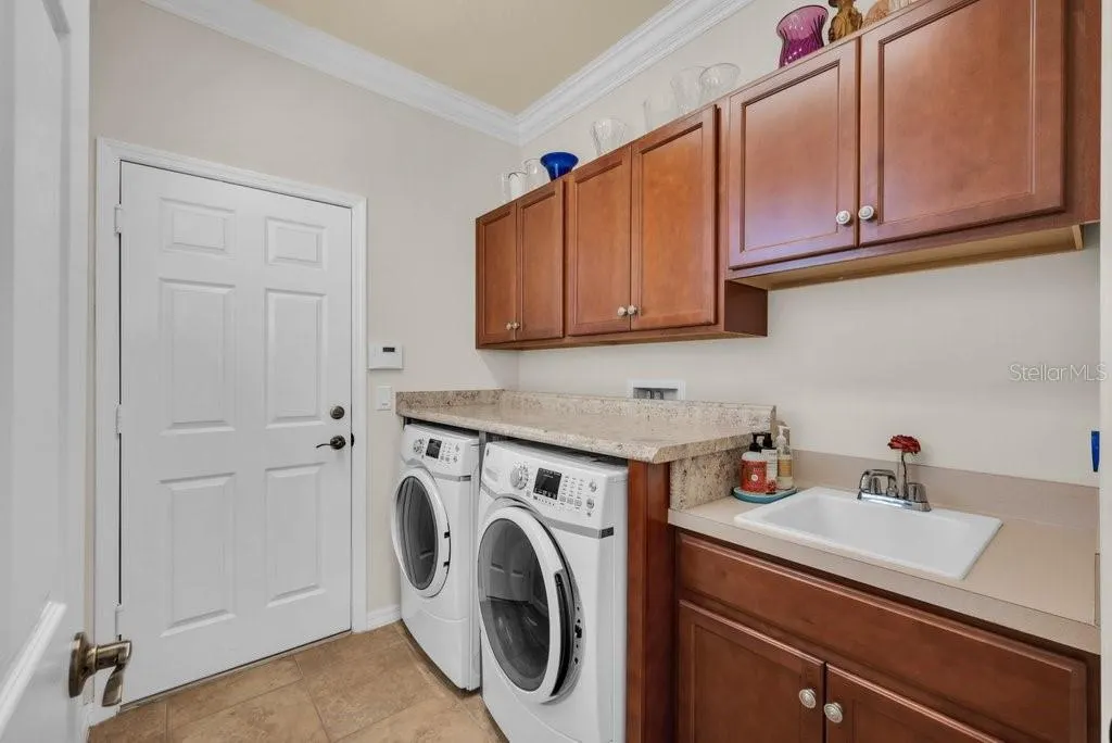15644 AURORA LAKE CIR