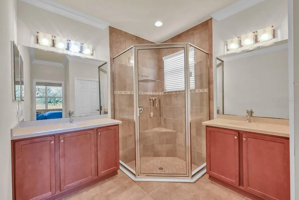 15644 AURORA LAKE CIR