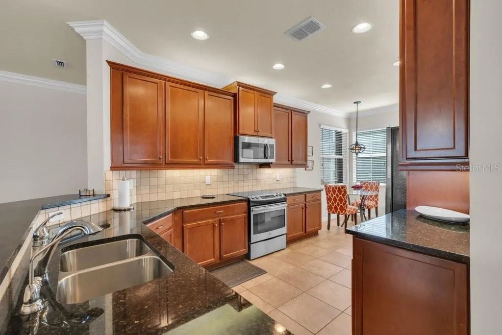 15644 AURORA LAKE CIR