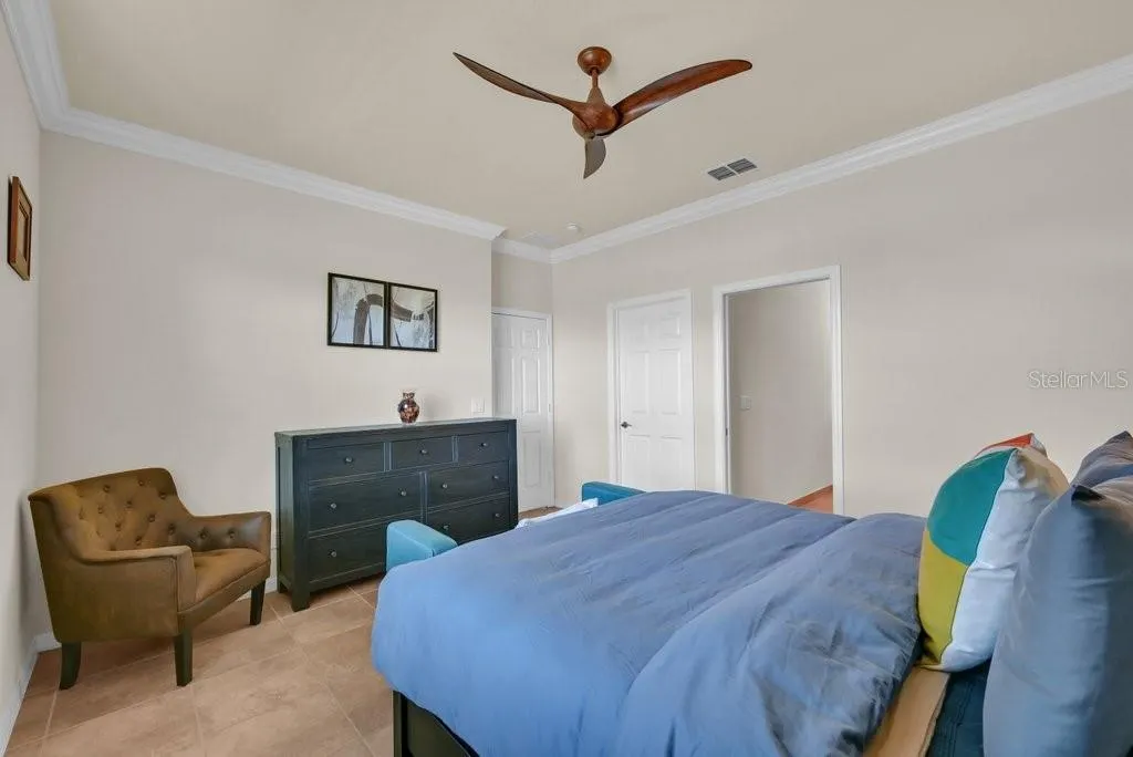 15644 AURORA LAKE CIR