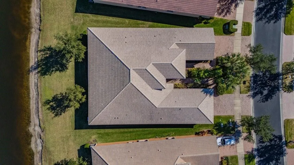 15644 AURORA LAKE CIR