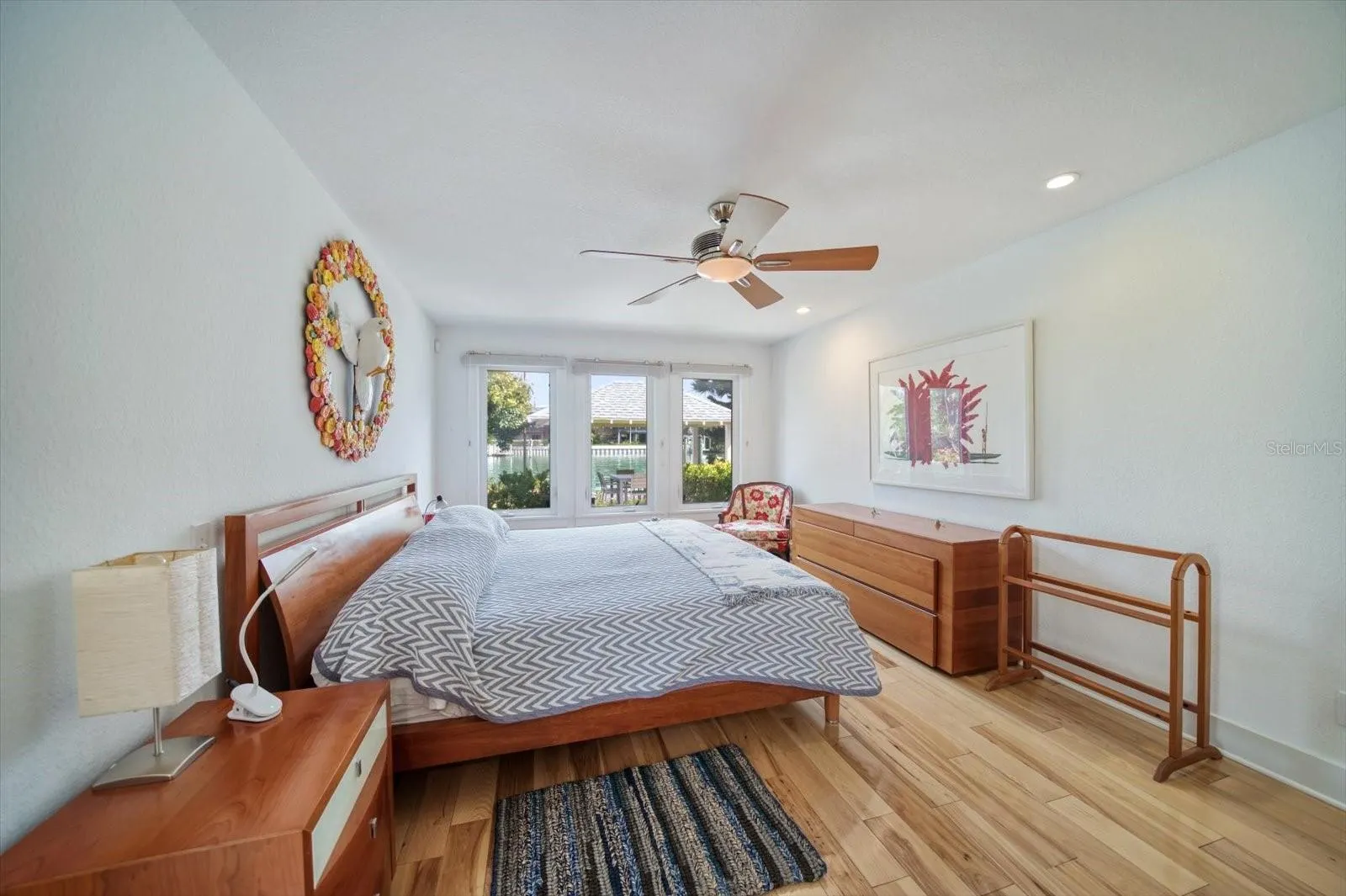 2605 PASS A GRILLE WAY