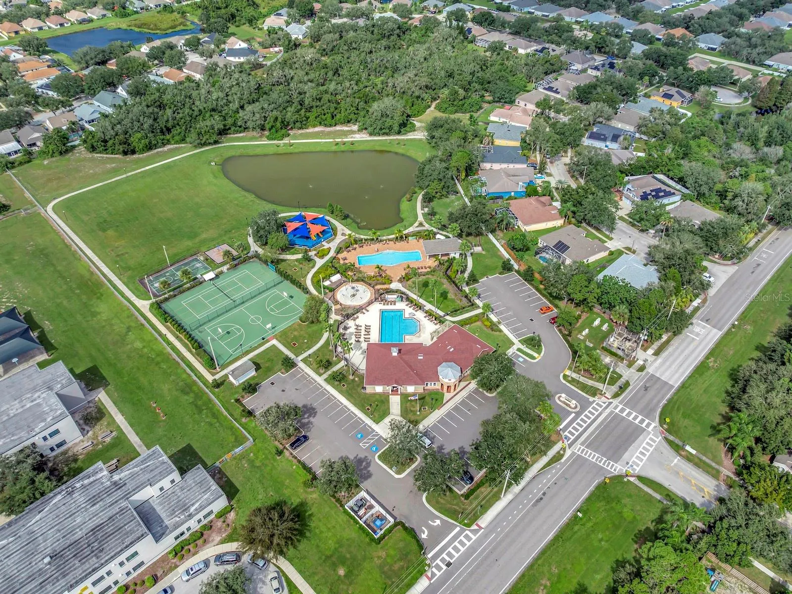6504 CARRINGTON SKY DR