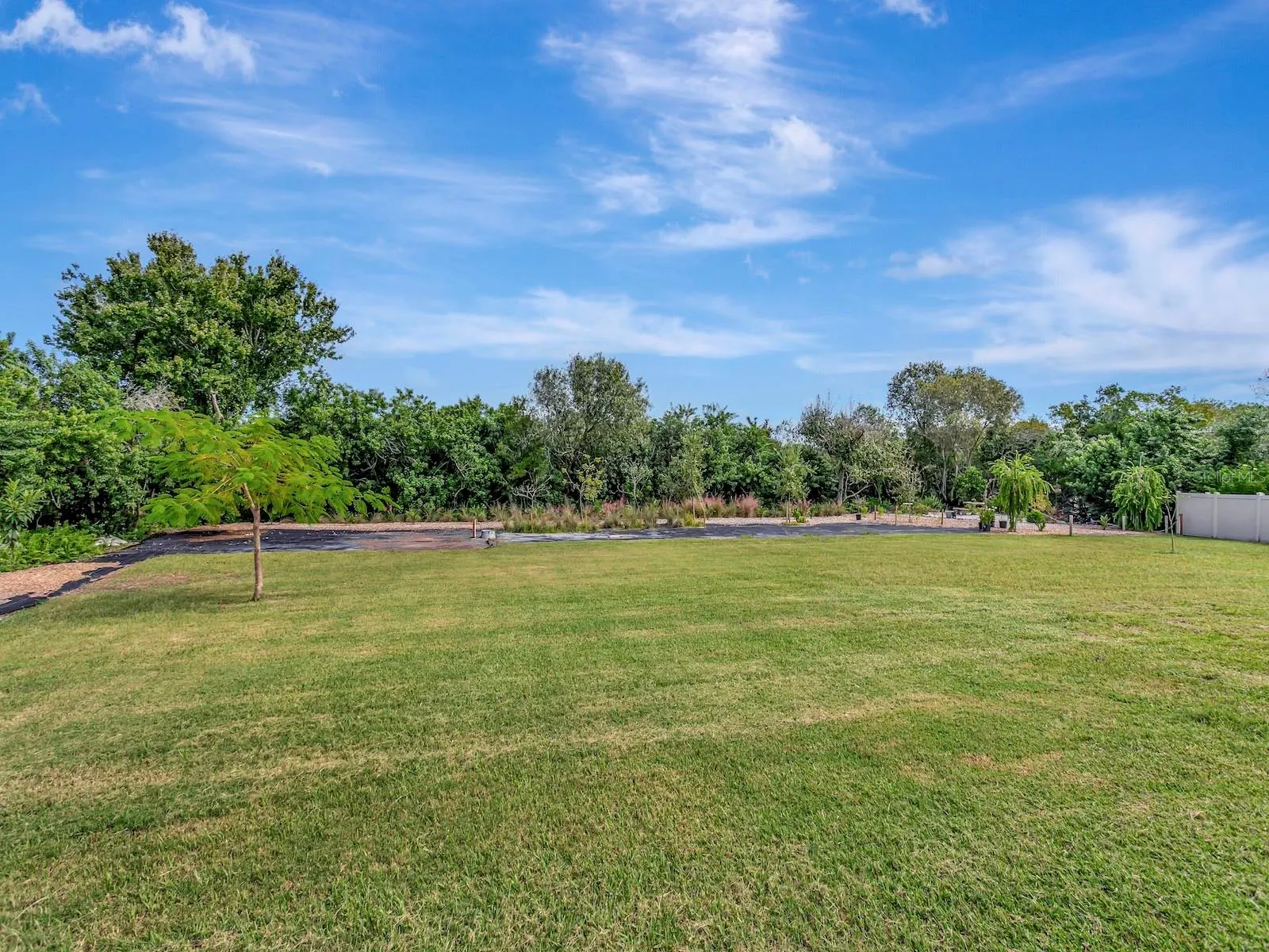 6504 CARRINGTON SKY DR