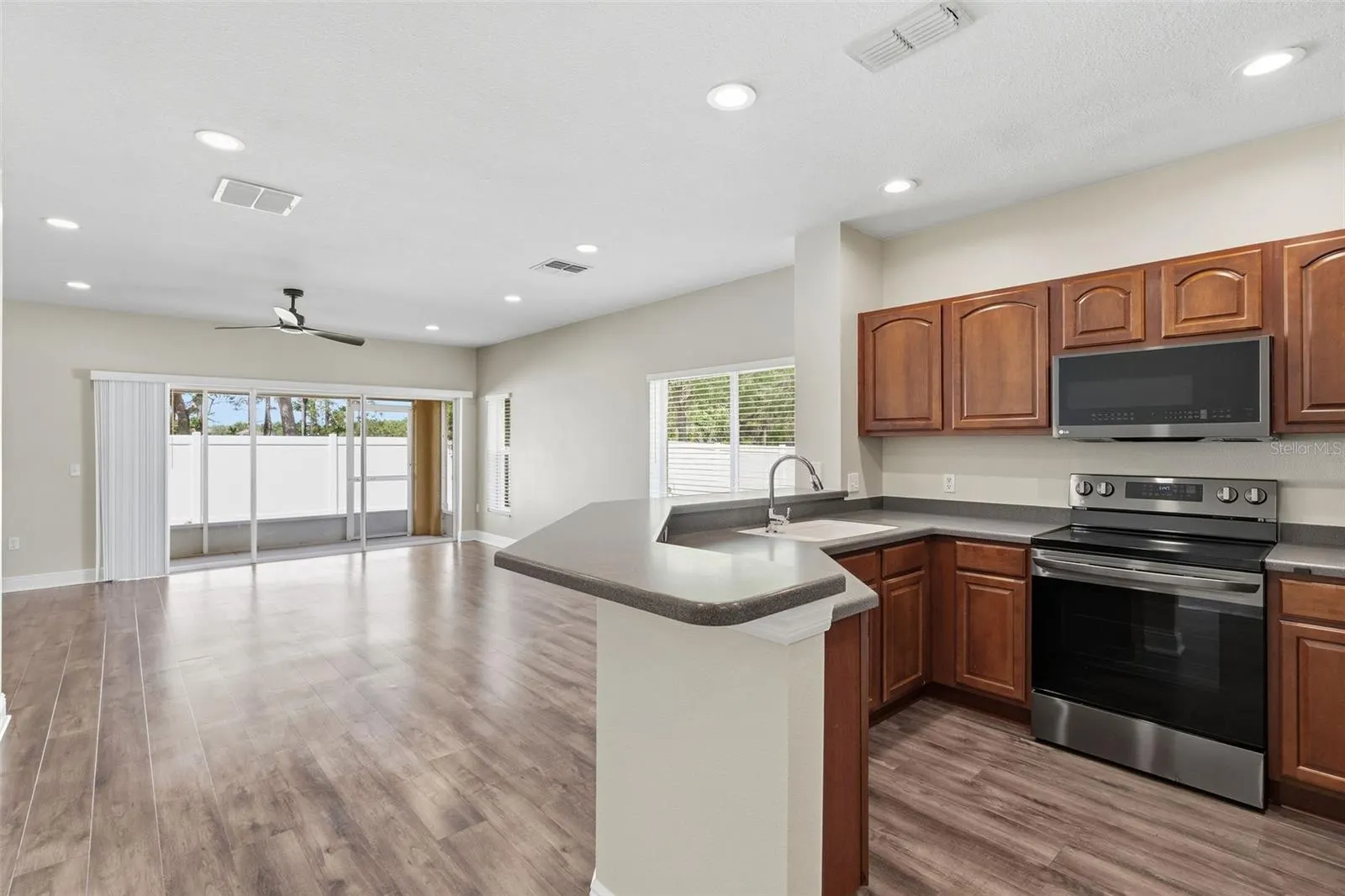 20484 NEEDLETREE DR