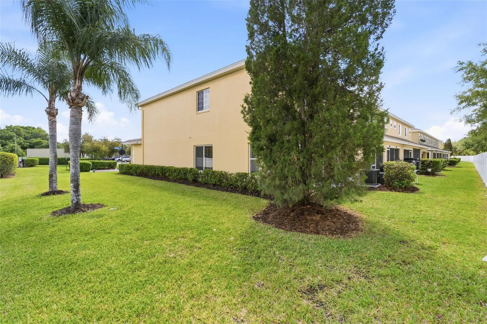 20484 NEEDLETREE DR