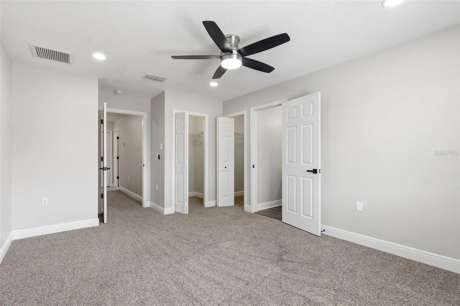 20484 NEEDLETREE DR