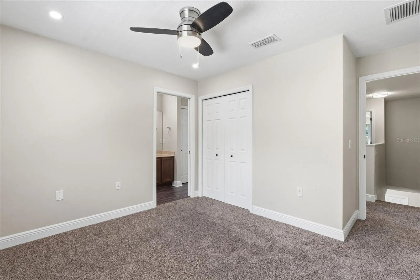 20484 NEEDLETREE DR