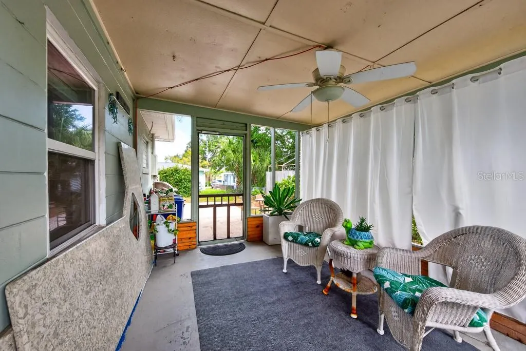 6436 LAMBERT LN