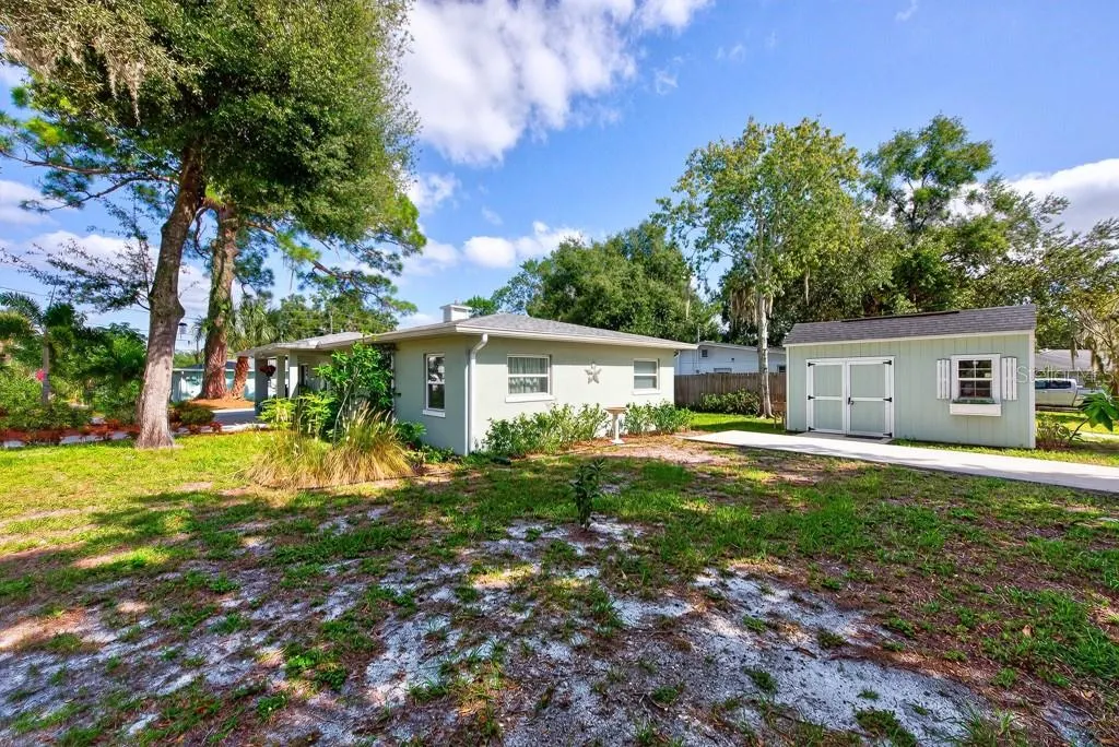 6436 LAMBERT LN