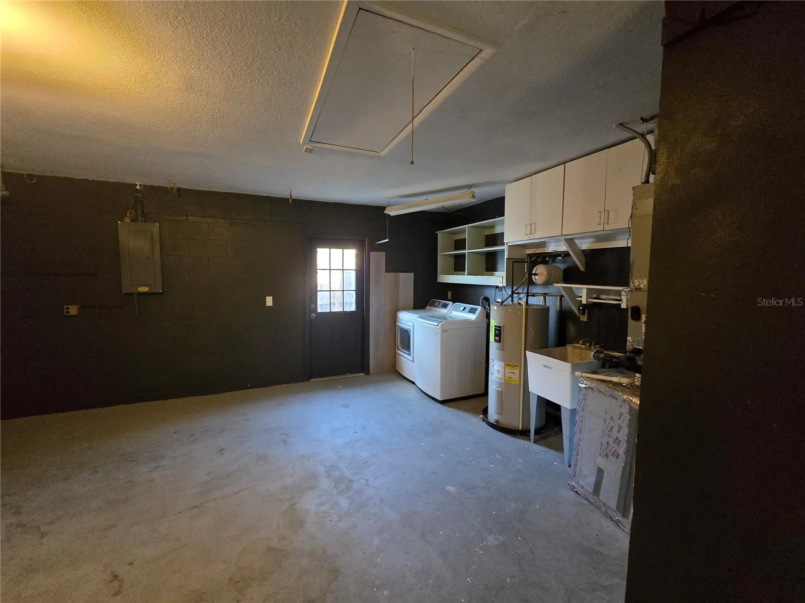1007 VINEYARD CT