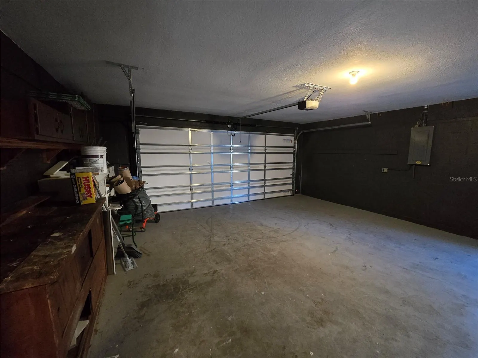 1007 VINEYARD CT