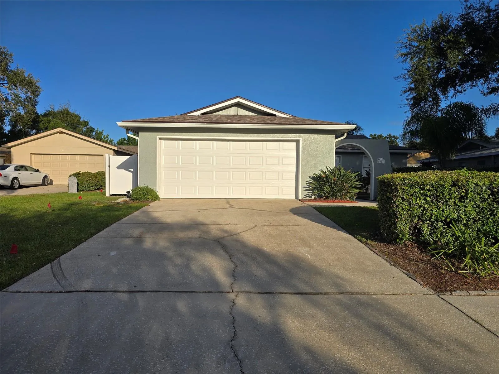 1007 VINEYARD CT