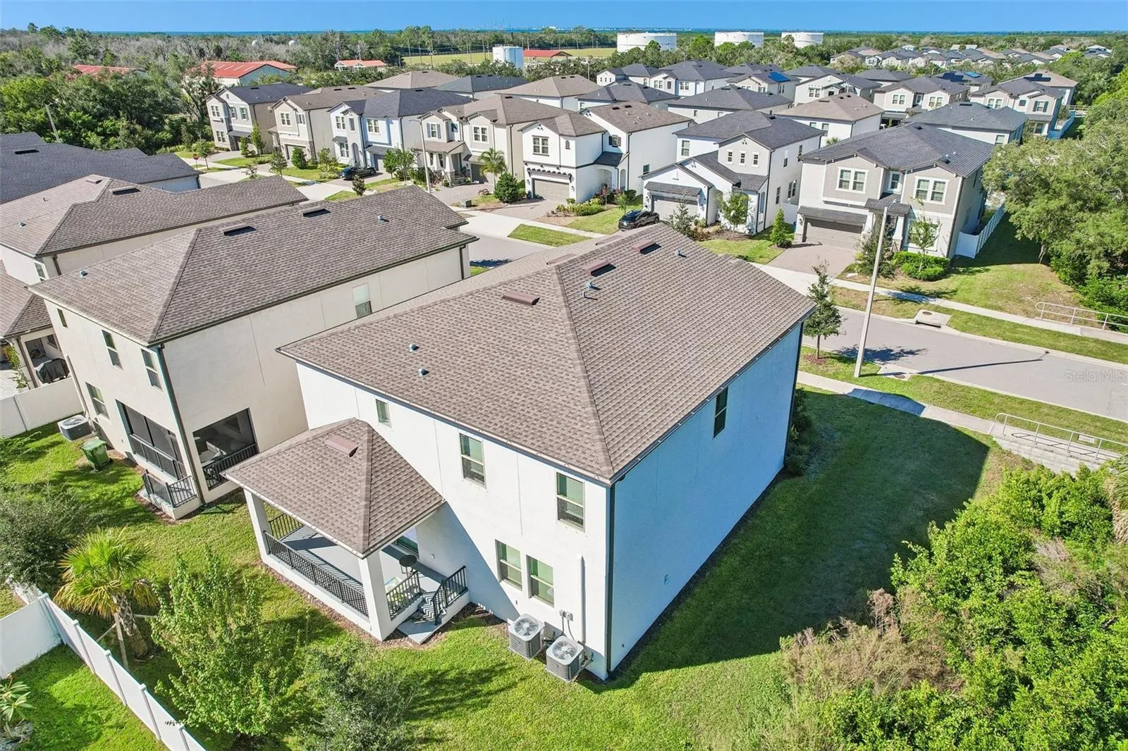 7702 S KISSIMMEE ST