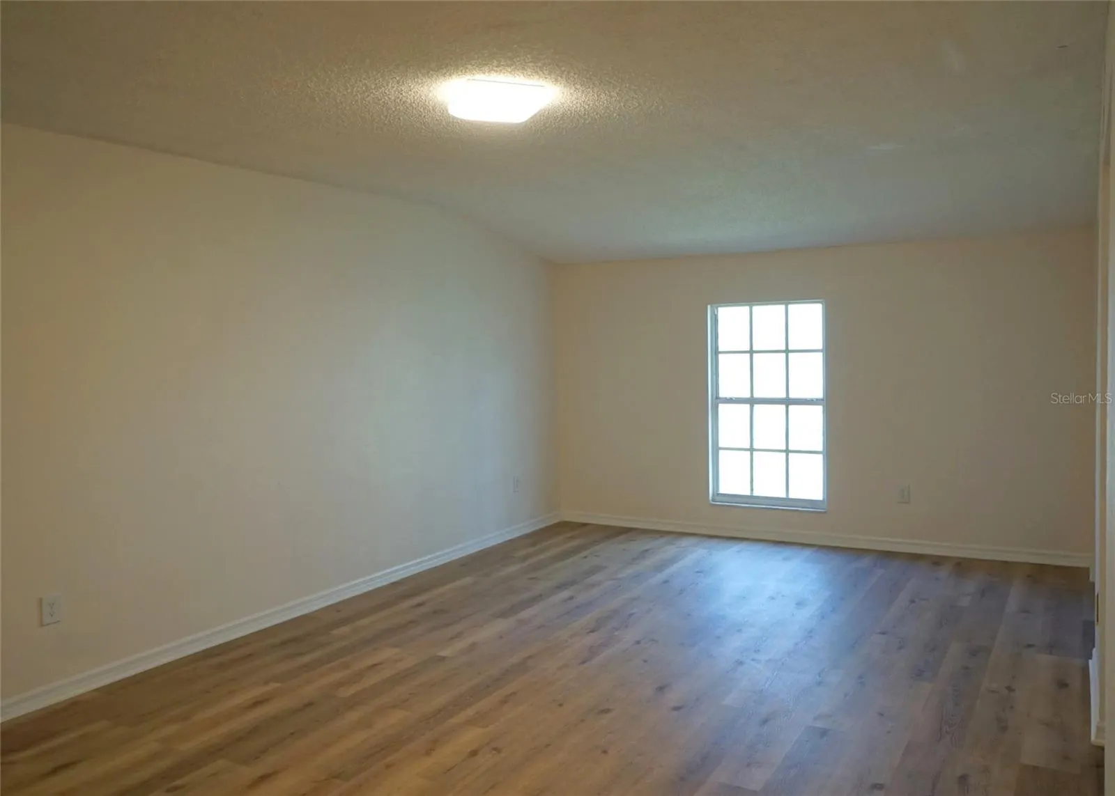 296 WINCHESTER WAY