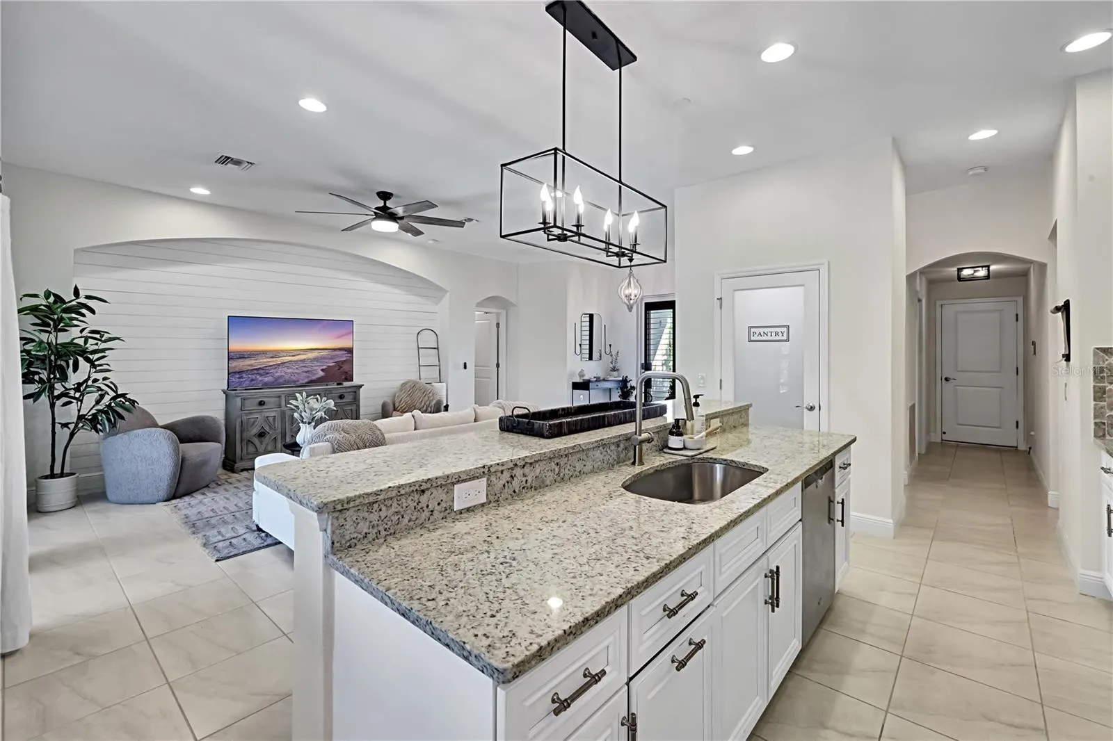 4934 AGUALINDA BLVD