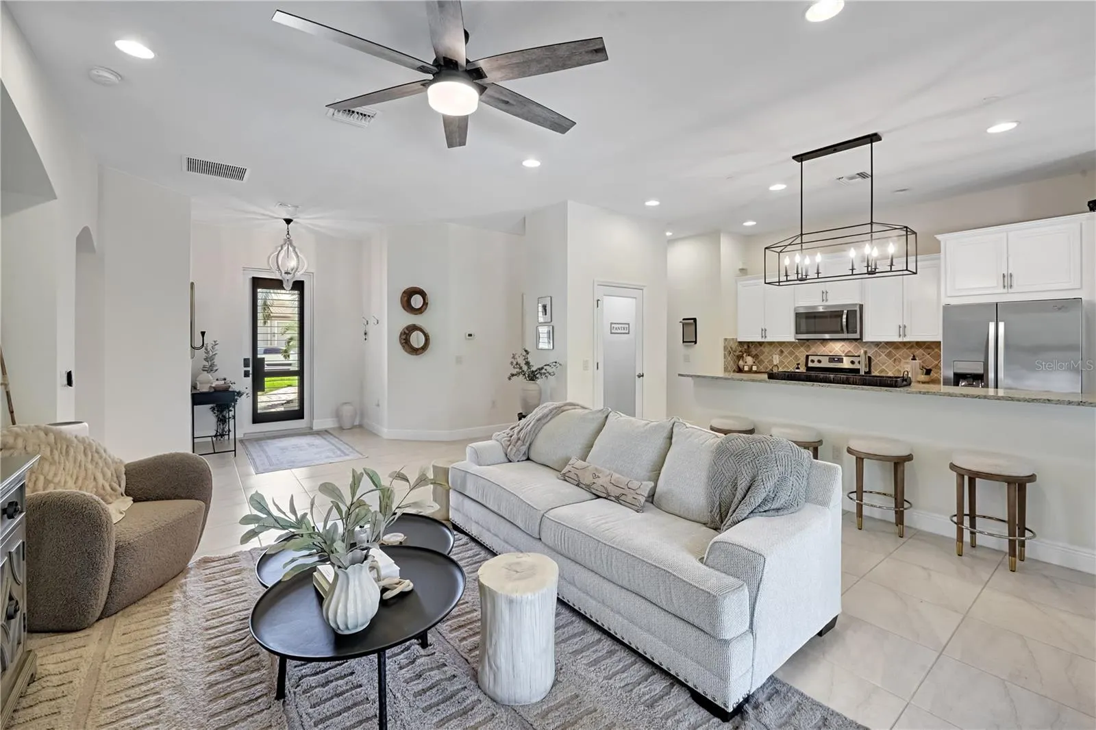 4934 AGUALINDA BLVD