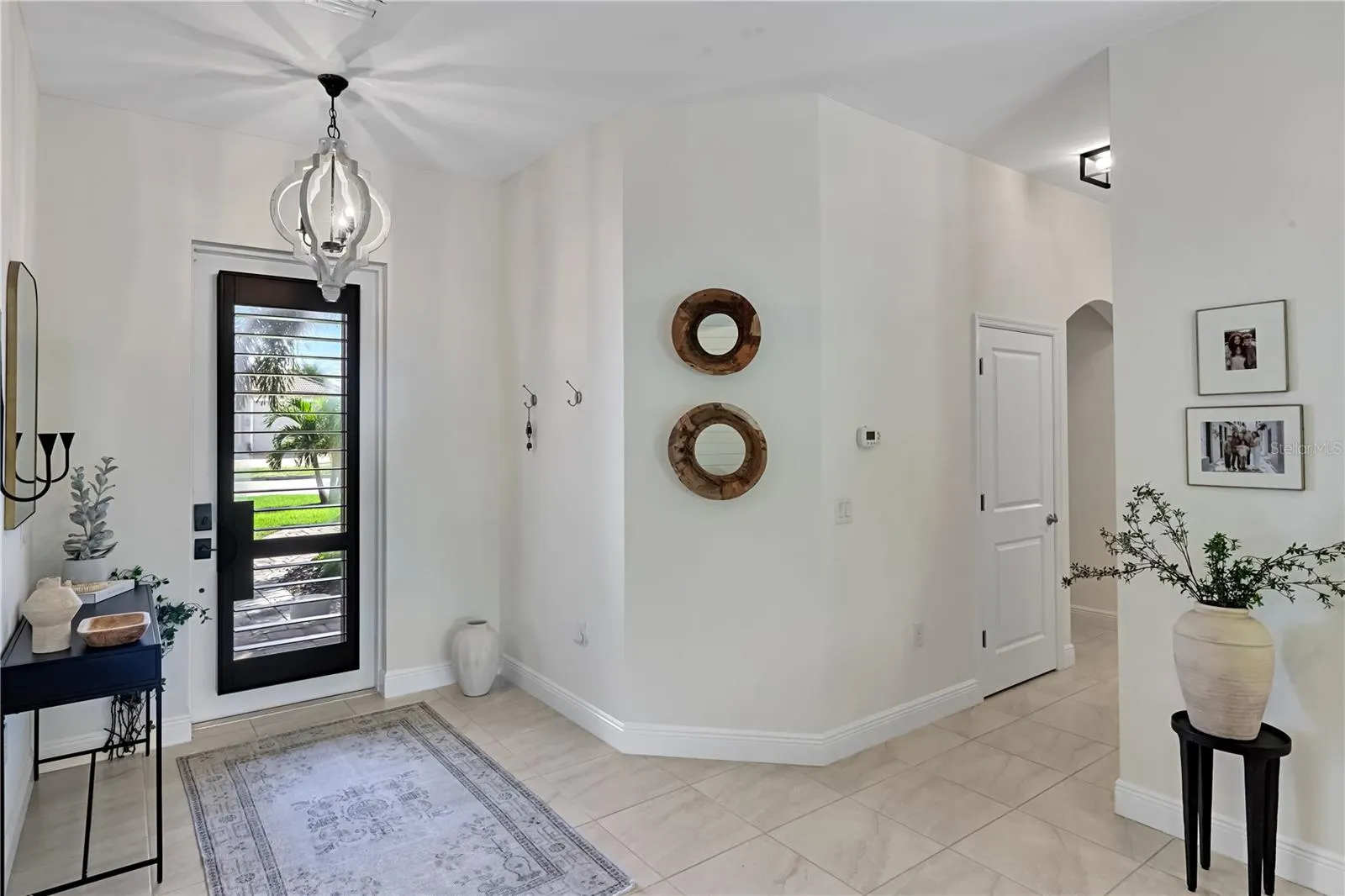 4934 AGUALINDA BLVD