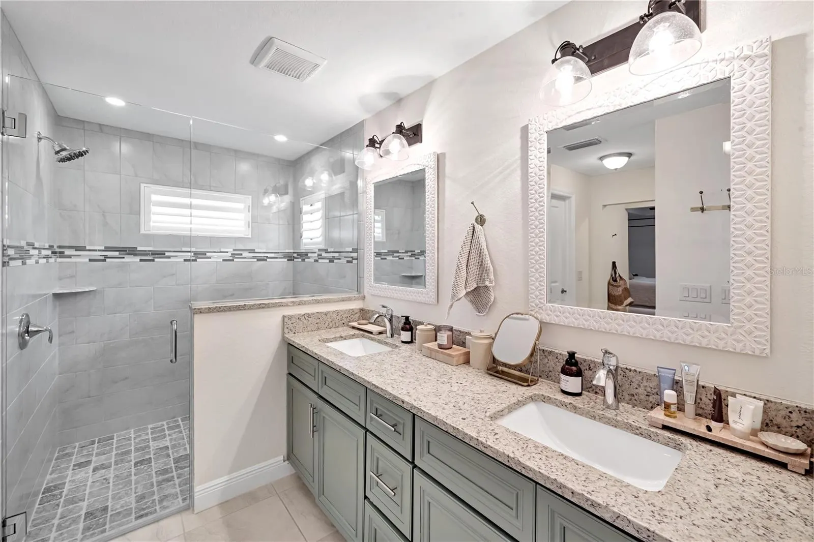 4934 AGUALINDA BLVD