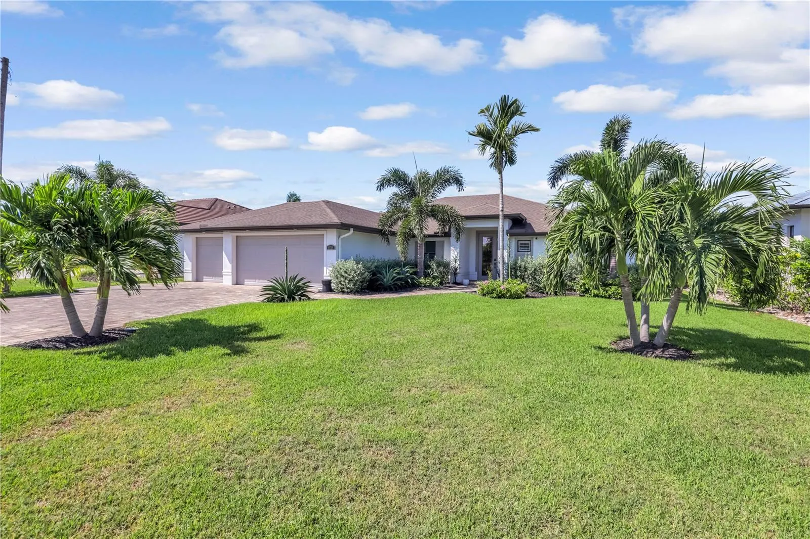 4934 AGUALINDA BLVD