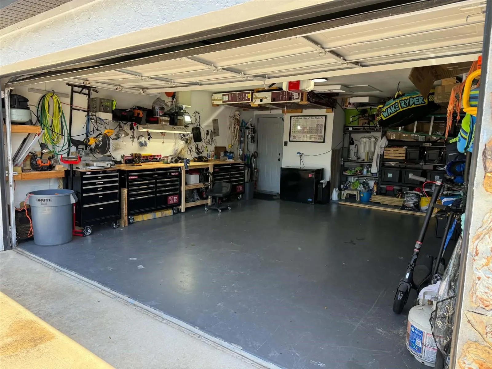 3414 CADE LN