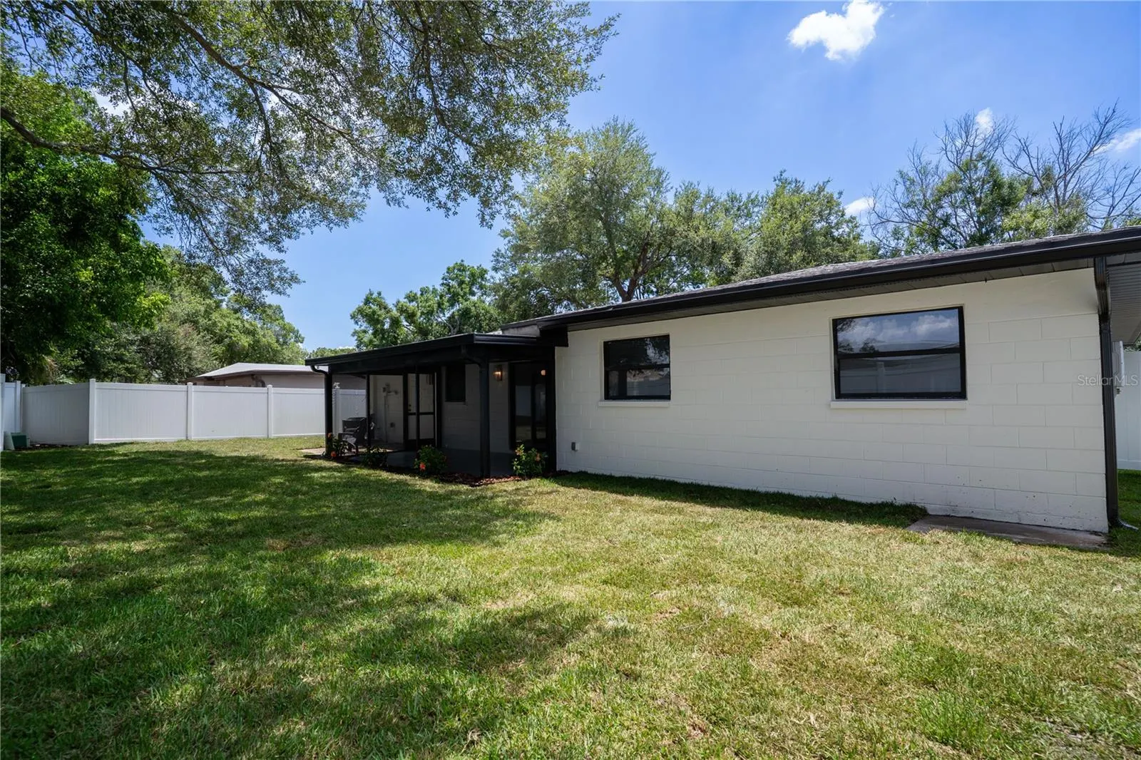 2239 68TH AVE N