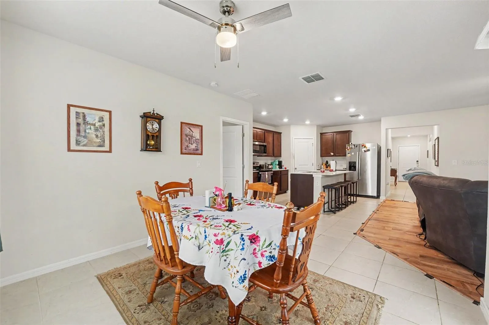 3824 INDIAN RIVER CT