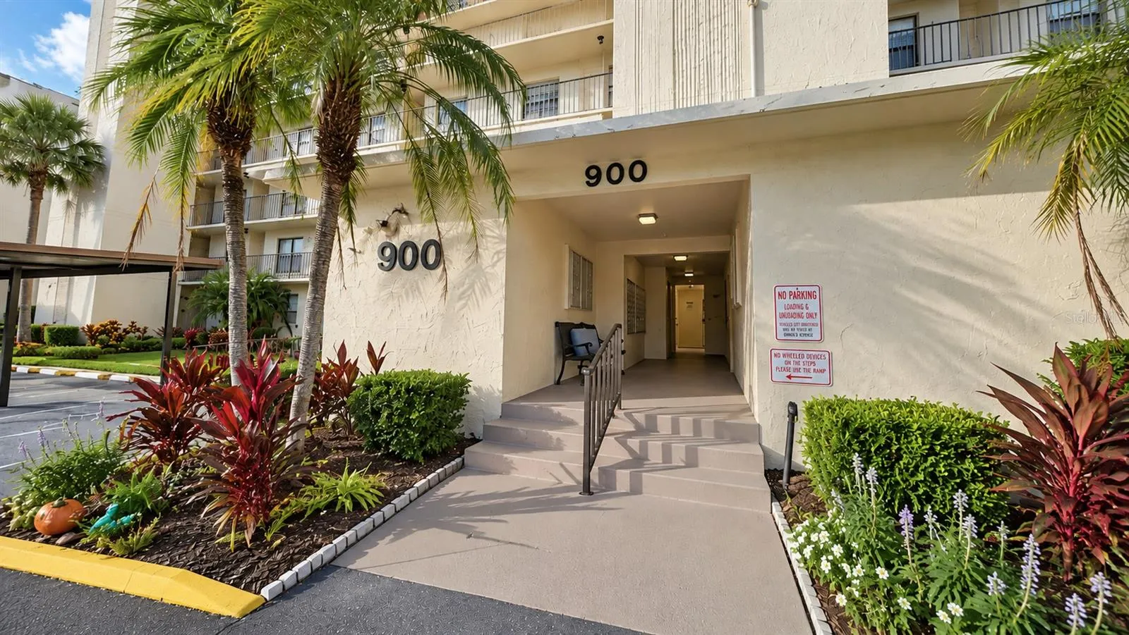 900 COVE CAY DR #5H #5H
