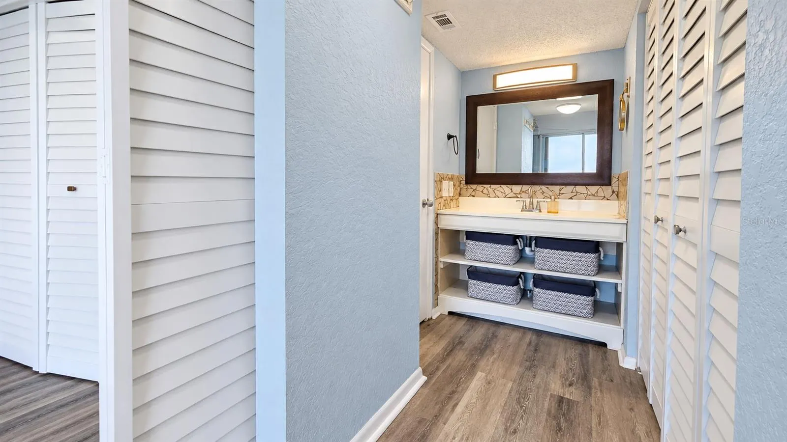 900 COVE CAY DR #5H #5H