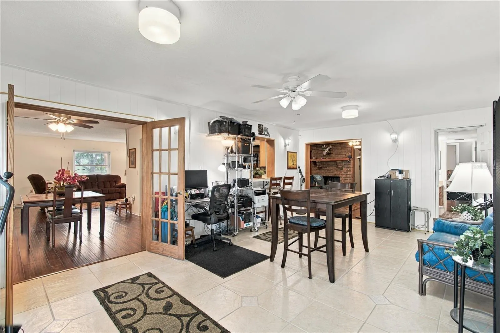1851 STELLA CT E