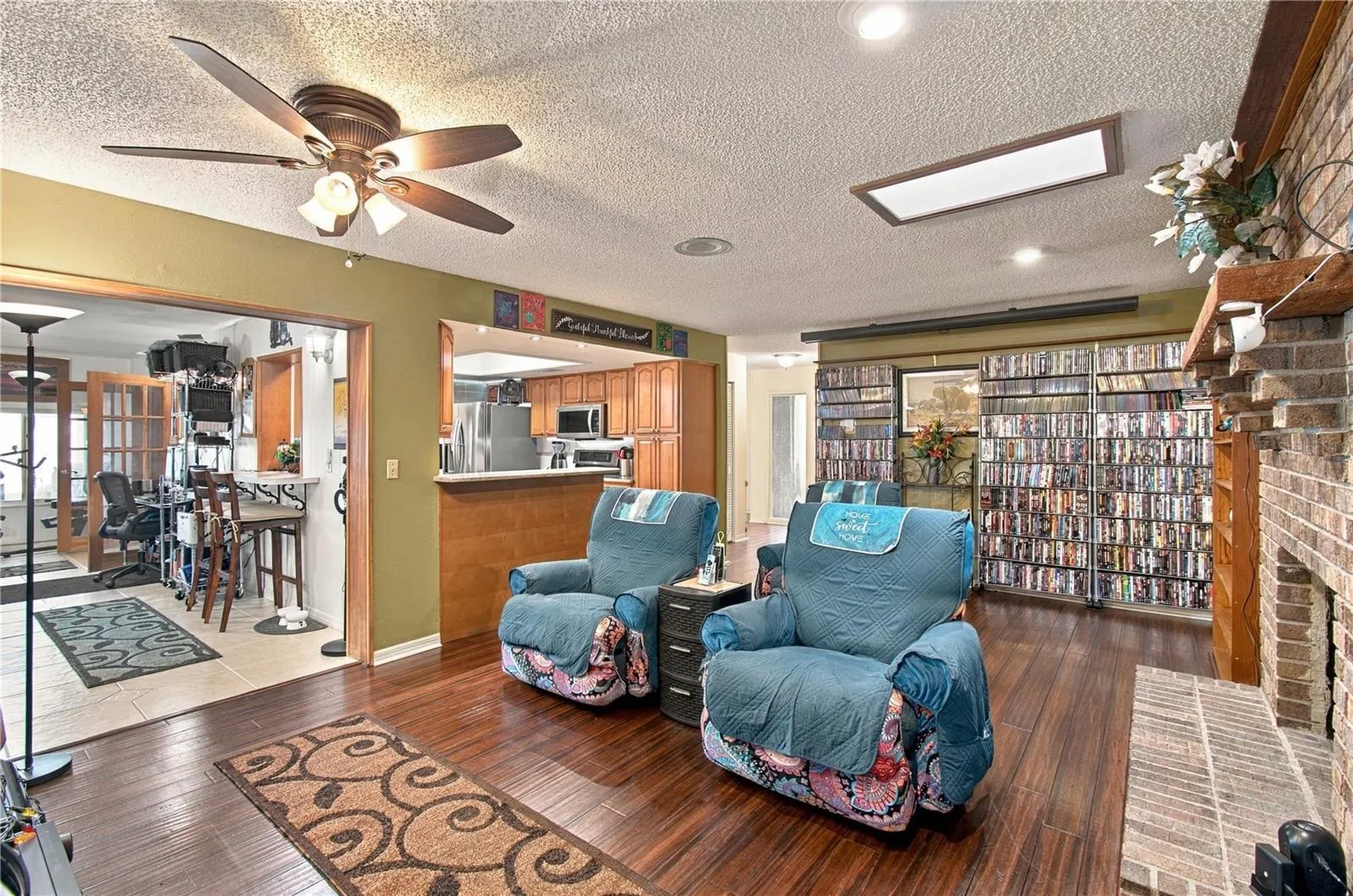1851 STELLA CT E
