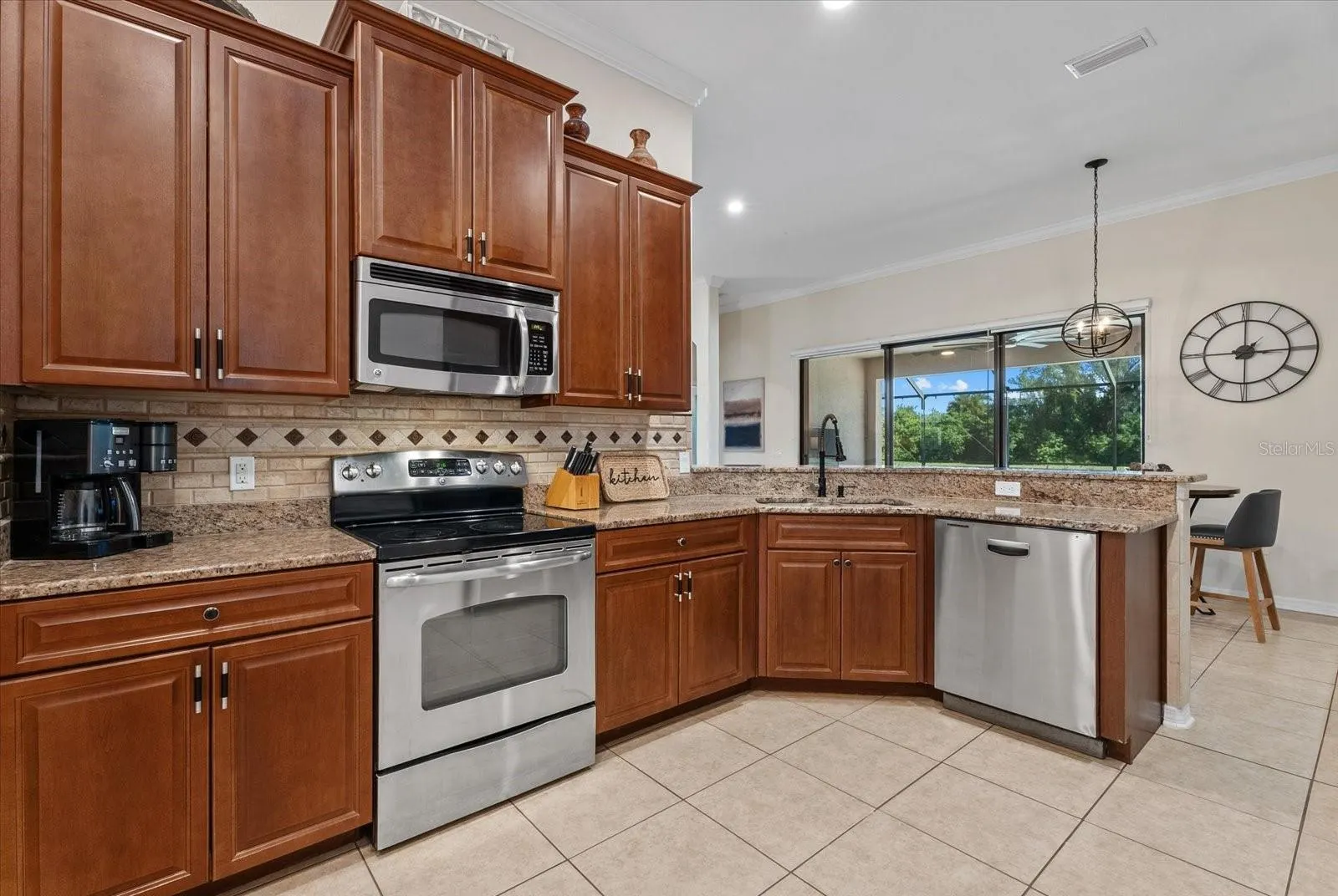 308 STAR SHELL DR