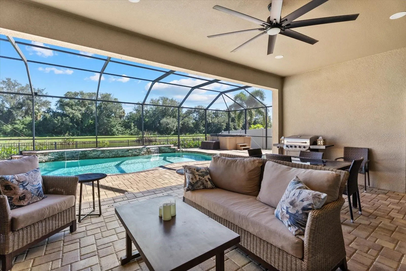 308 STAR SHELL DR