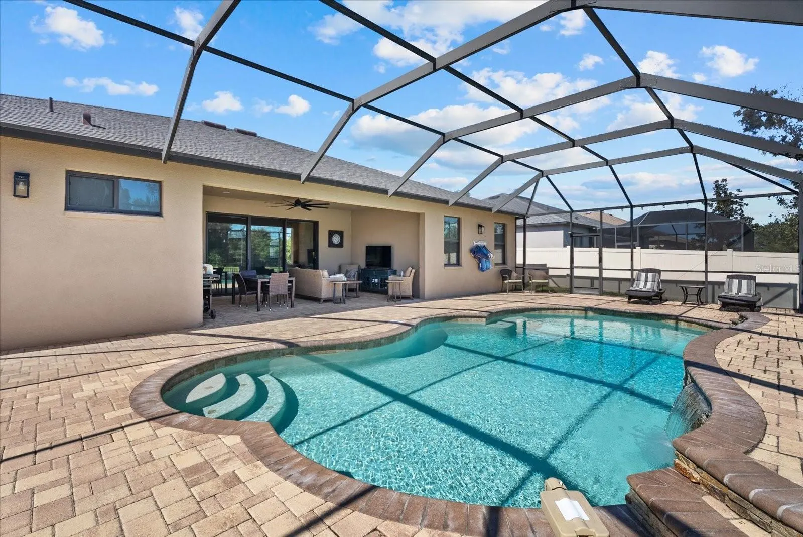 308 STAR SHELL DR